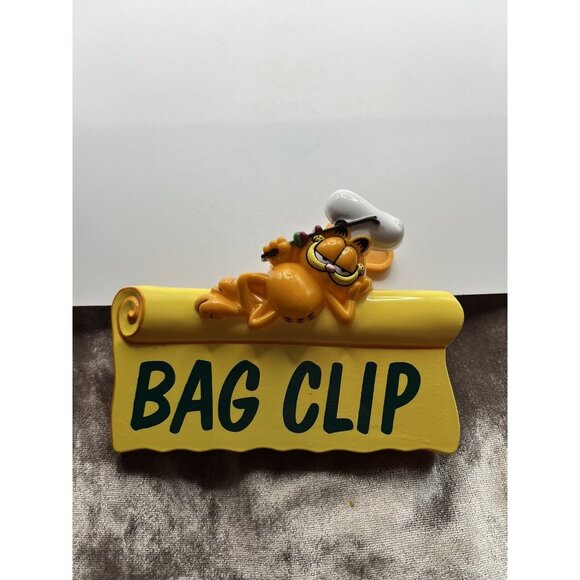 GARFIELD BAG CLIP, PAWS GIFTCO IN GREAT SHAPE , GREAT COLLECTABLE SEE - Picture 15 of 15
